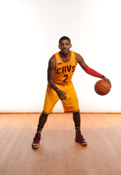 克罗地亚媒体：拜仁球探现场考察哈伊杜克19岁后卫霍达克（克媒称拜仁球探亲赴现场考察哈伊杜克19岁后卫霍达克）