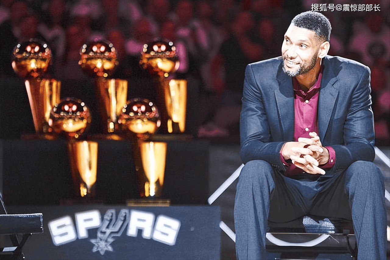 斯基拉：尤文将给伊尔迪兹500-550万年薪，加与欧冠挂钩奖金（斯基拉：尤文拟向伊尔迪兹提供500-550万年薪，并附欧冠激励条款）