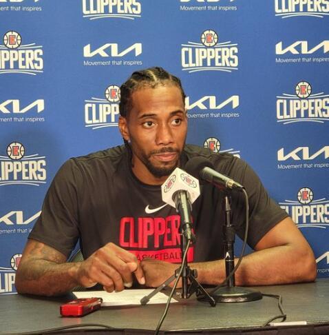 本季被交易概率：库明加断档居首 字母紧随其后 小萨第3 浓眉32%（本季交易概率榜：库明加遥遥领先，字母哥紧追其后，小萨第3，浓眉32%）