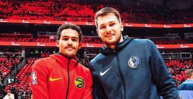 每体：诺坎普球场门票技术出现故障，大量球迷无法入场观赛（每体：诺坎普票务系统故障，众多球迷无法入场观赛）