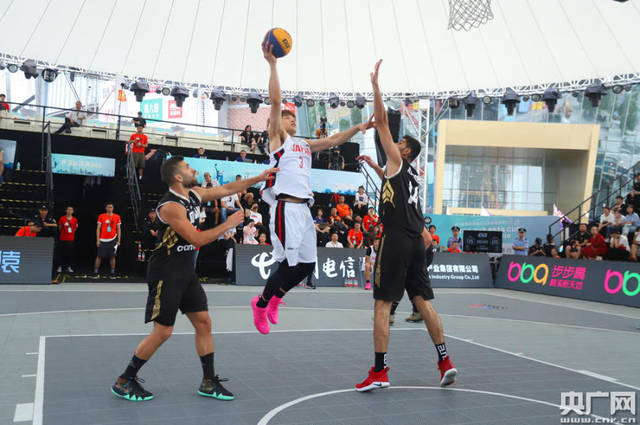 塞尔维亚核心伤退引担忧（塞尔维亚主将伤退惹忧）